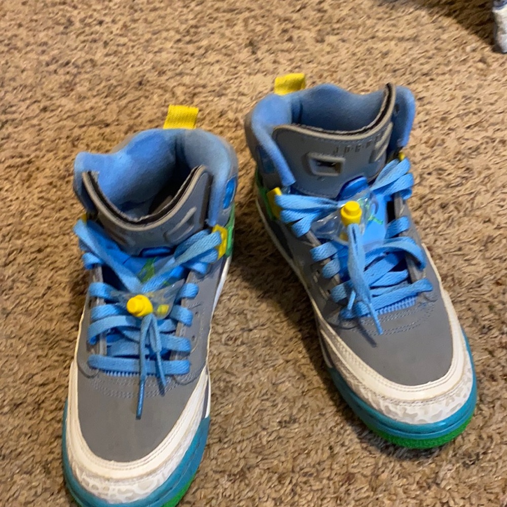 Jordan Spizike Easter retro 4